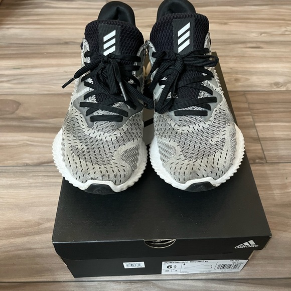 Adidas Alphabounce beyond sneakers - Picture 2 of 9